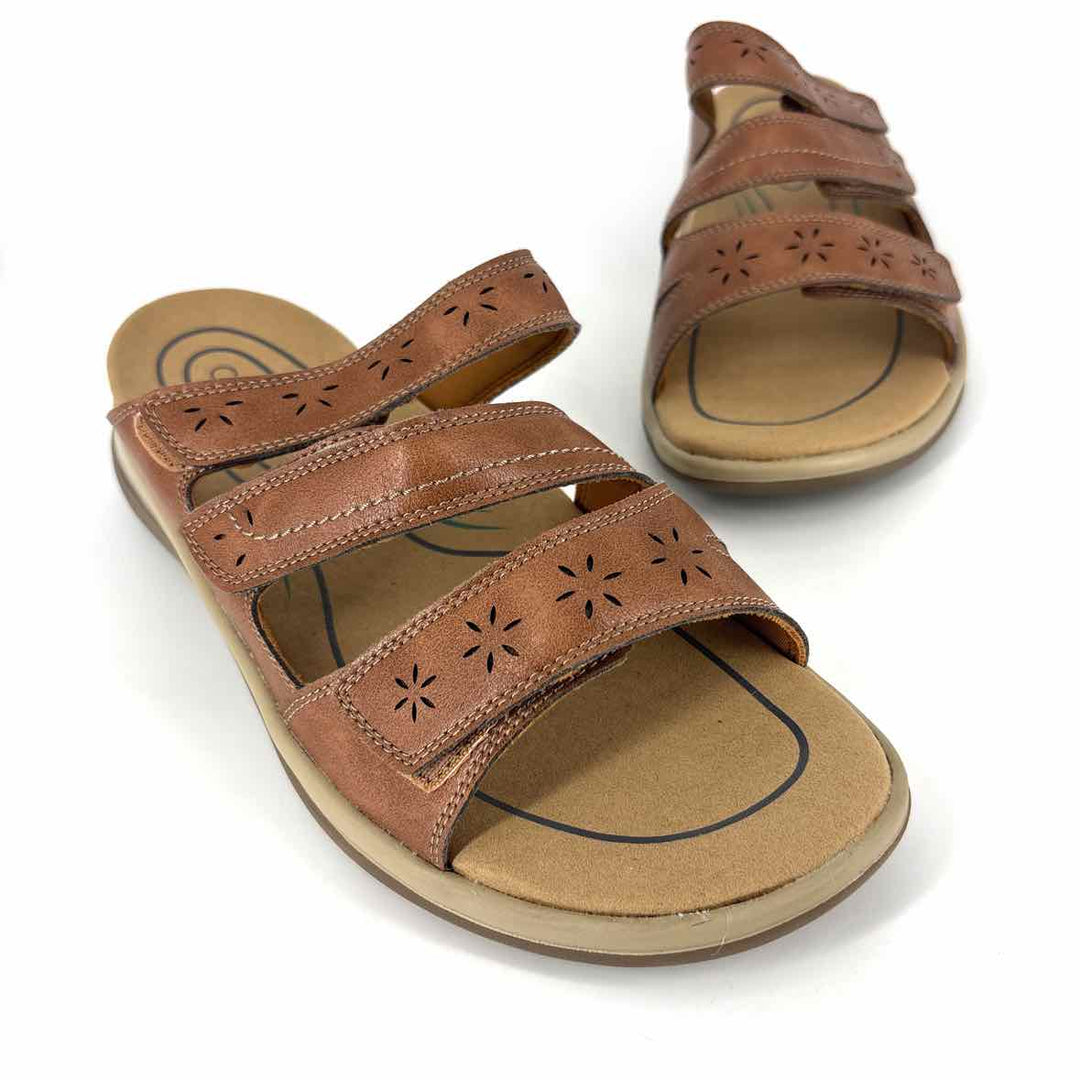 Shoe Size 10.5 Camel Faux Leather Sandals