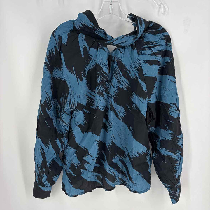 Size S ELAN Blue Print Shirt