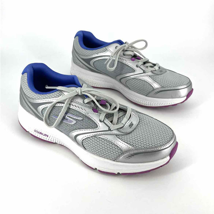 Shoe Size 8 Sketchers Gray Sneakers
