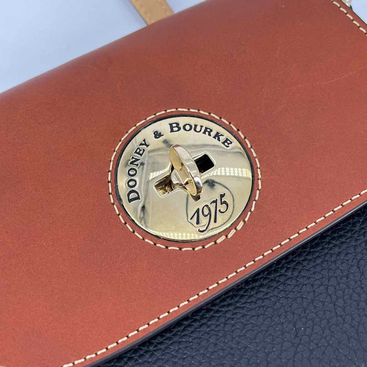 Dooney & Bourke Purse