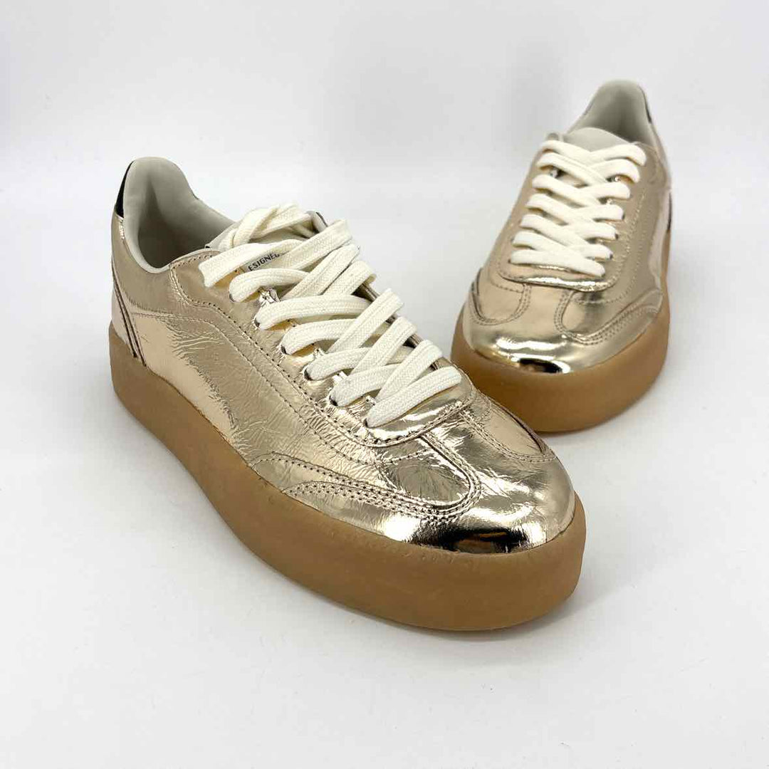 Shoe Size 7.5 Steve Madden Gold Sneakers