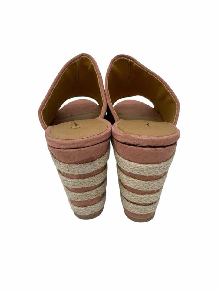 Shoe Size 7 Mauve Sandals