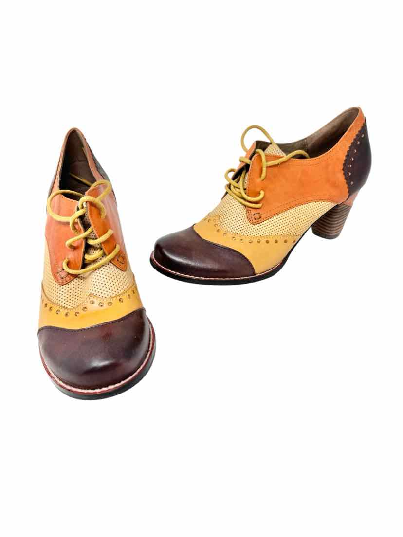 Shoe Size 40 L'ARTISTE Orange Pumps