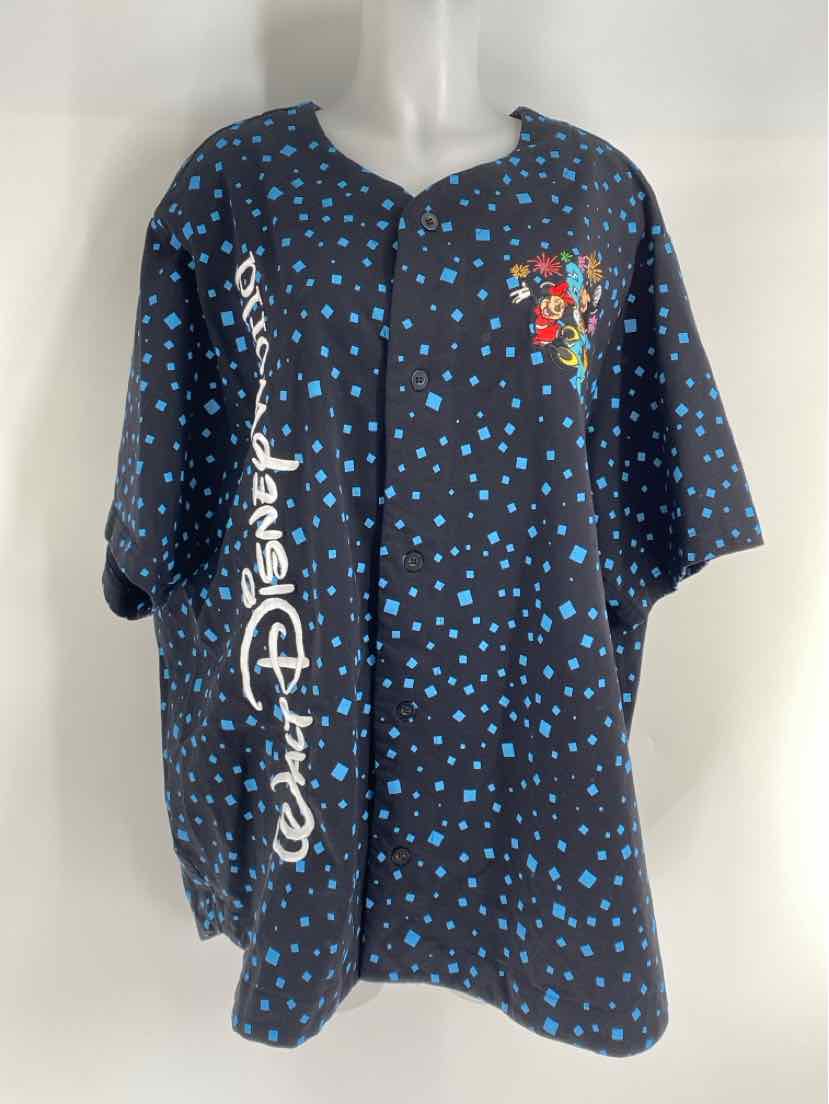 Size 3X DISNEY Black Shirt