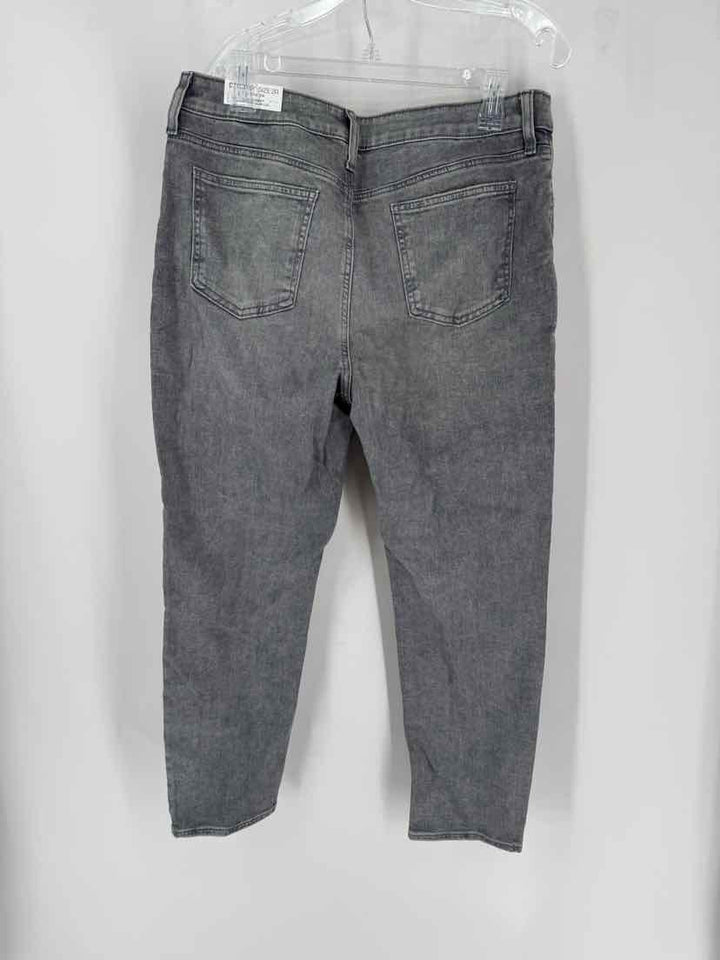 Size L Chico's Gray Pants