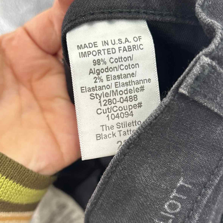 Size 28 CURRENT ELLIOTT Black Denim Jeans