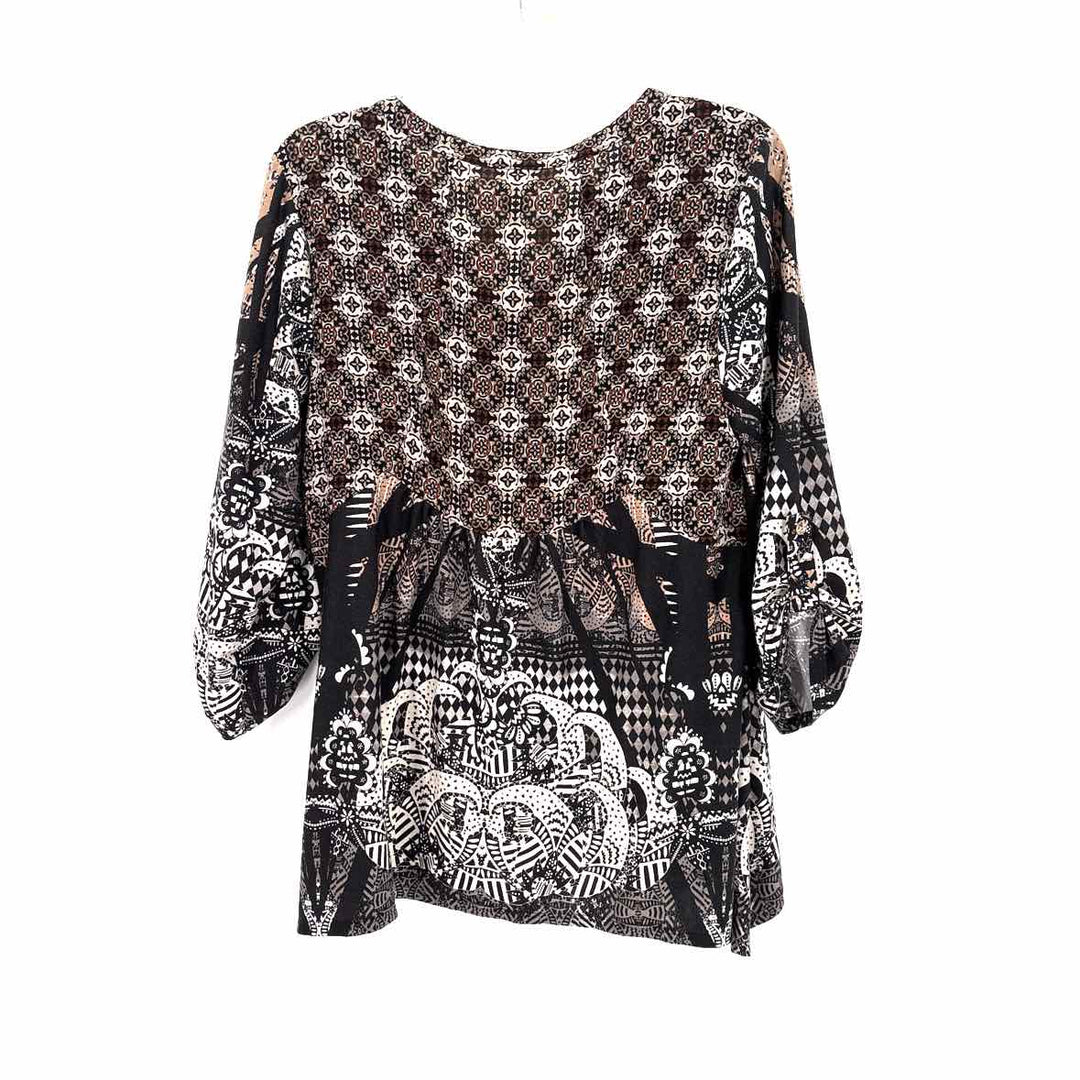 Size L FIG AND FLOWER Black Print Shirt