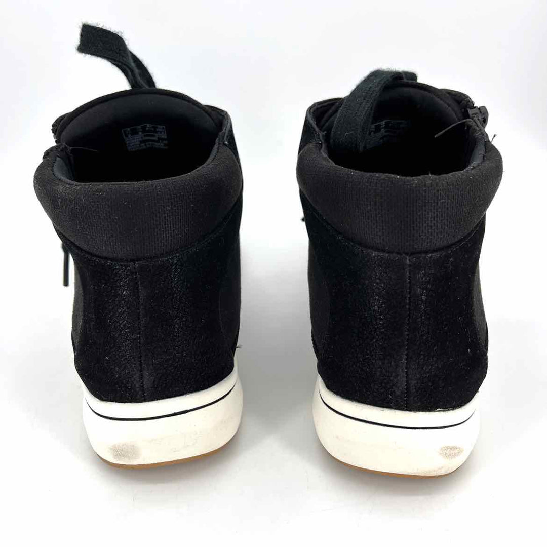 Shoe Size 10 CLARKS Black Sneakers
