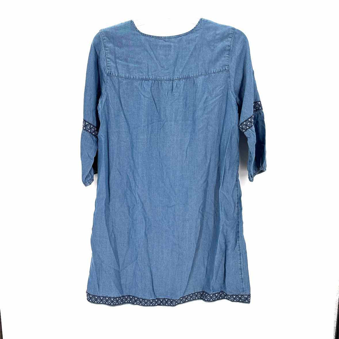 Size M J JILL Blue Chambray Dress