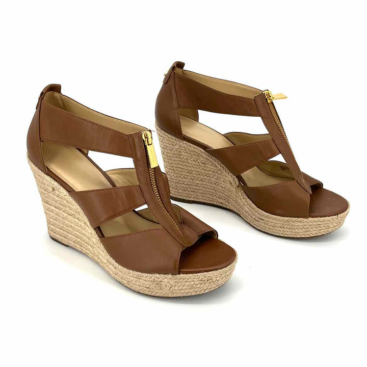 Shoe Size 8.5 Michael Kors Brown Leather Sandals