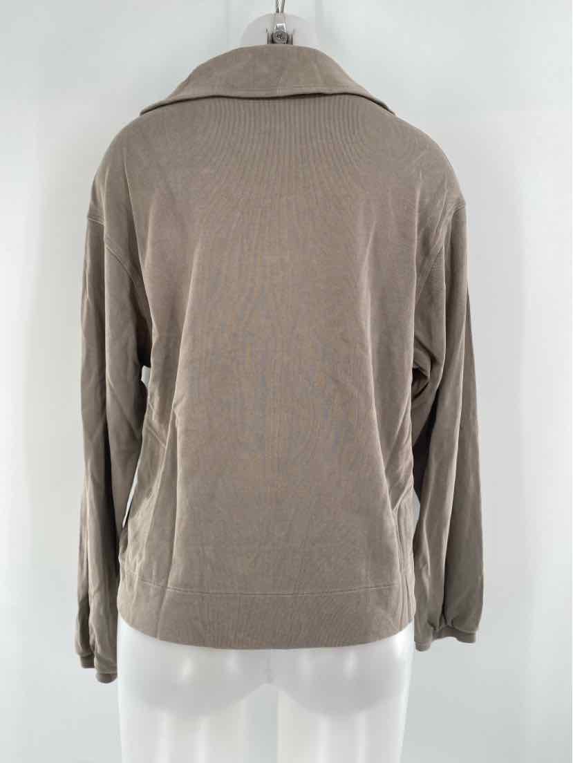 Size XS Lululemon Beige Shirt