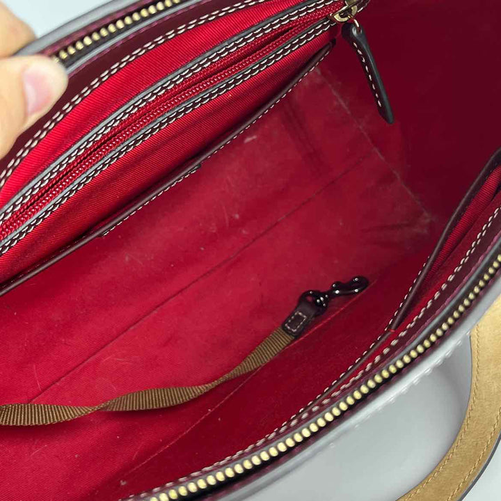 Dooney & Bourke Purse