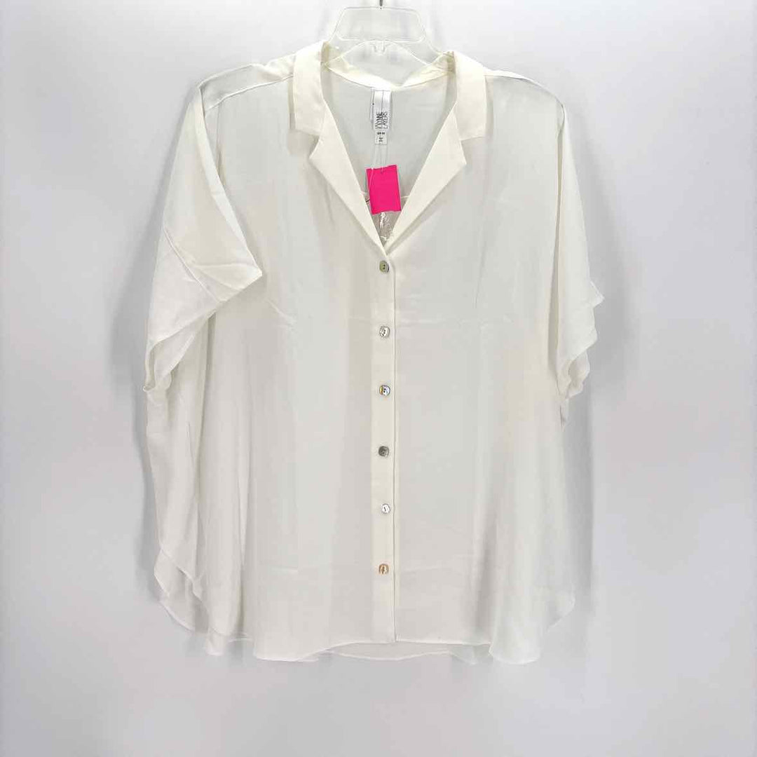 Size 3X White Shirt
