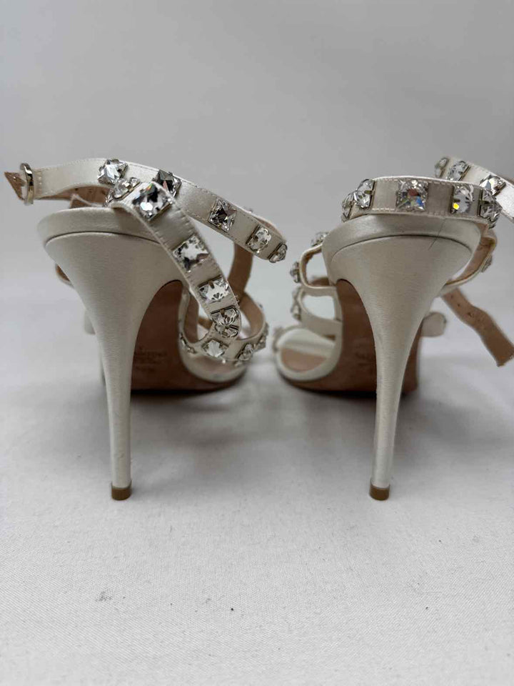 Shoe Size 38.5 VALENTINO Ivory Sateen Luxury - Sandals