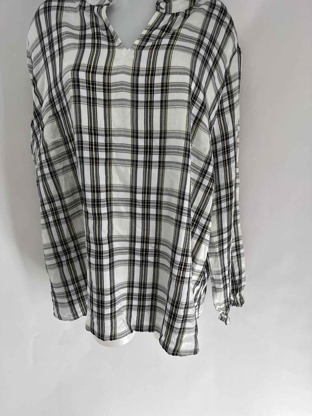 Size XL Black Shirt