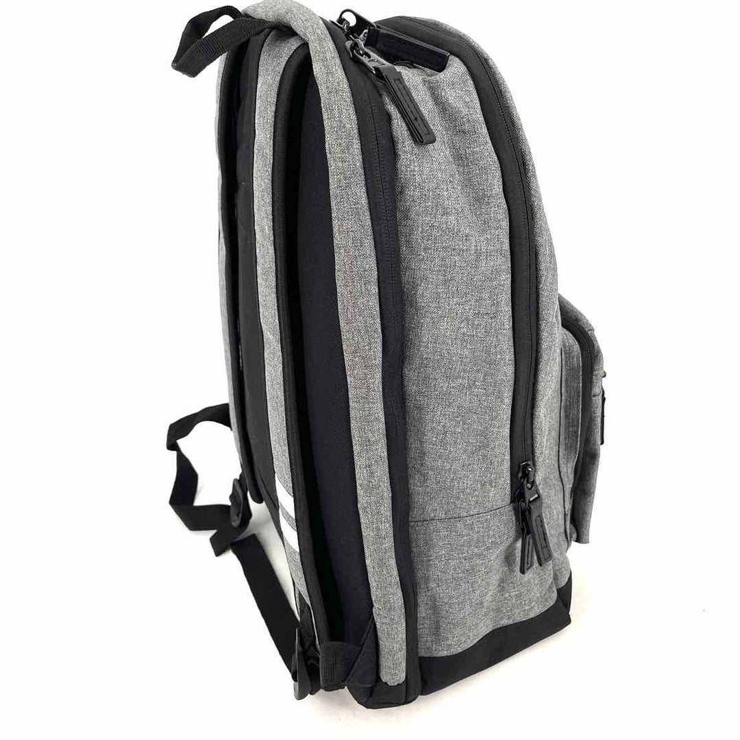 CALPAK BackPack