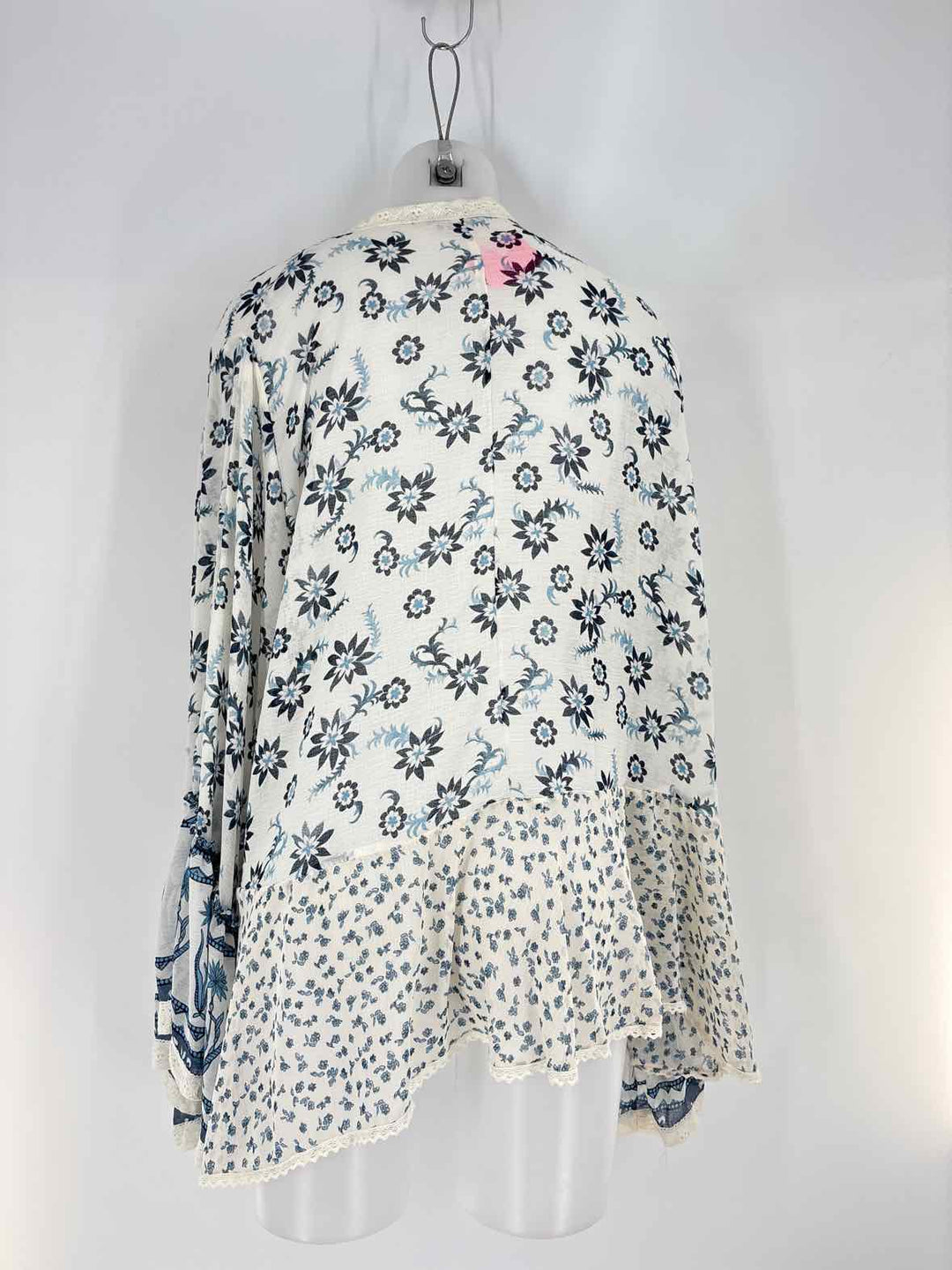 Size XL FREE PEOPLE White Shirt