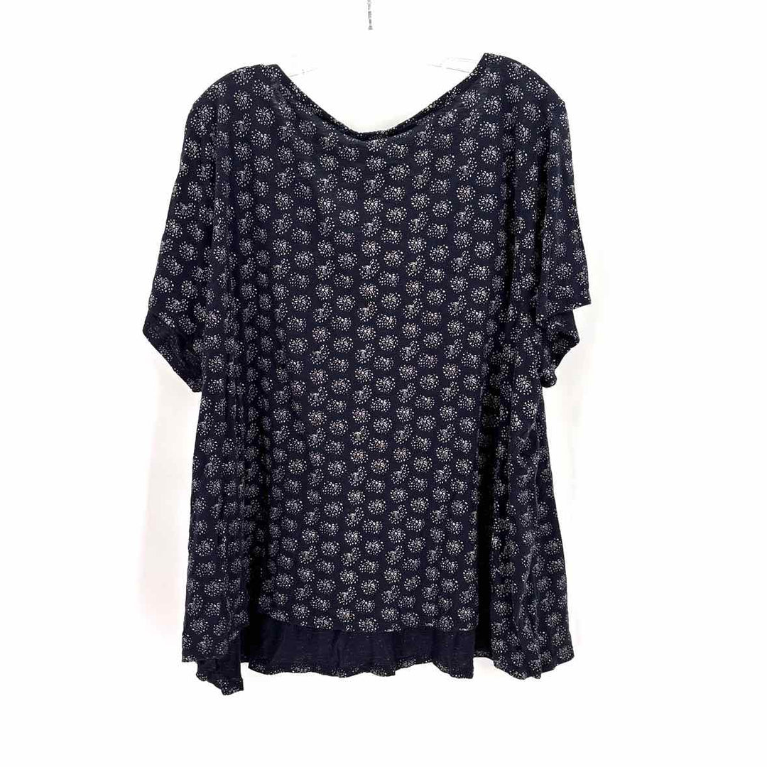 Size 26 LANE BRYANT Navy Shirt