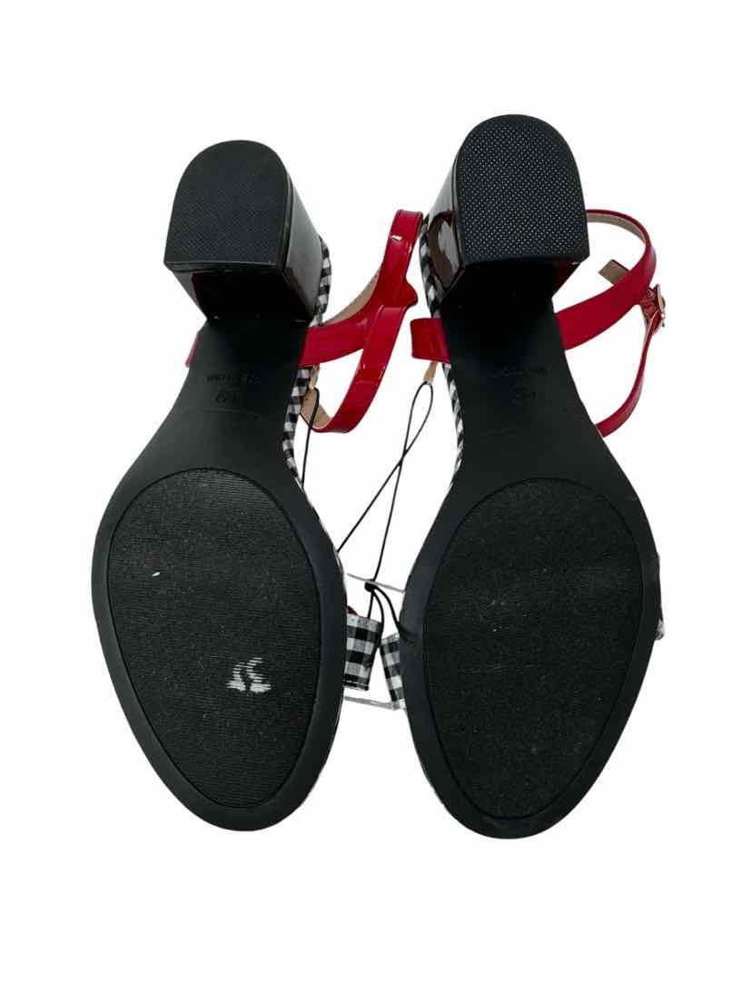 Shoe Size 9.5 Betsy Johnson Black Sandals
