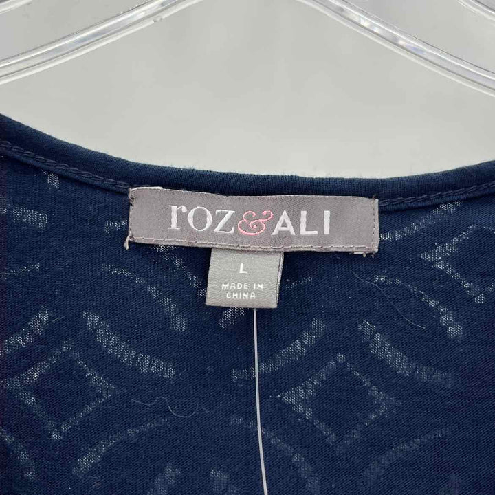 Size L Roz & Ali Navy Shirt