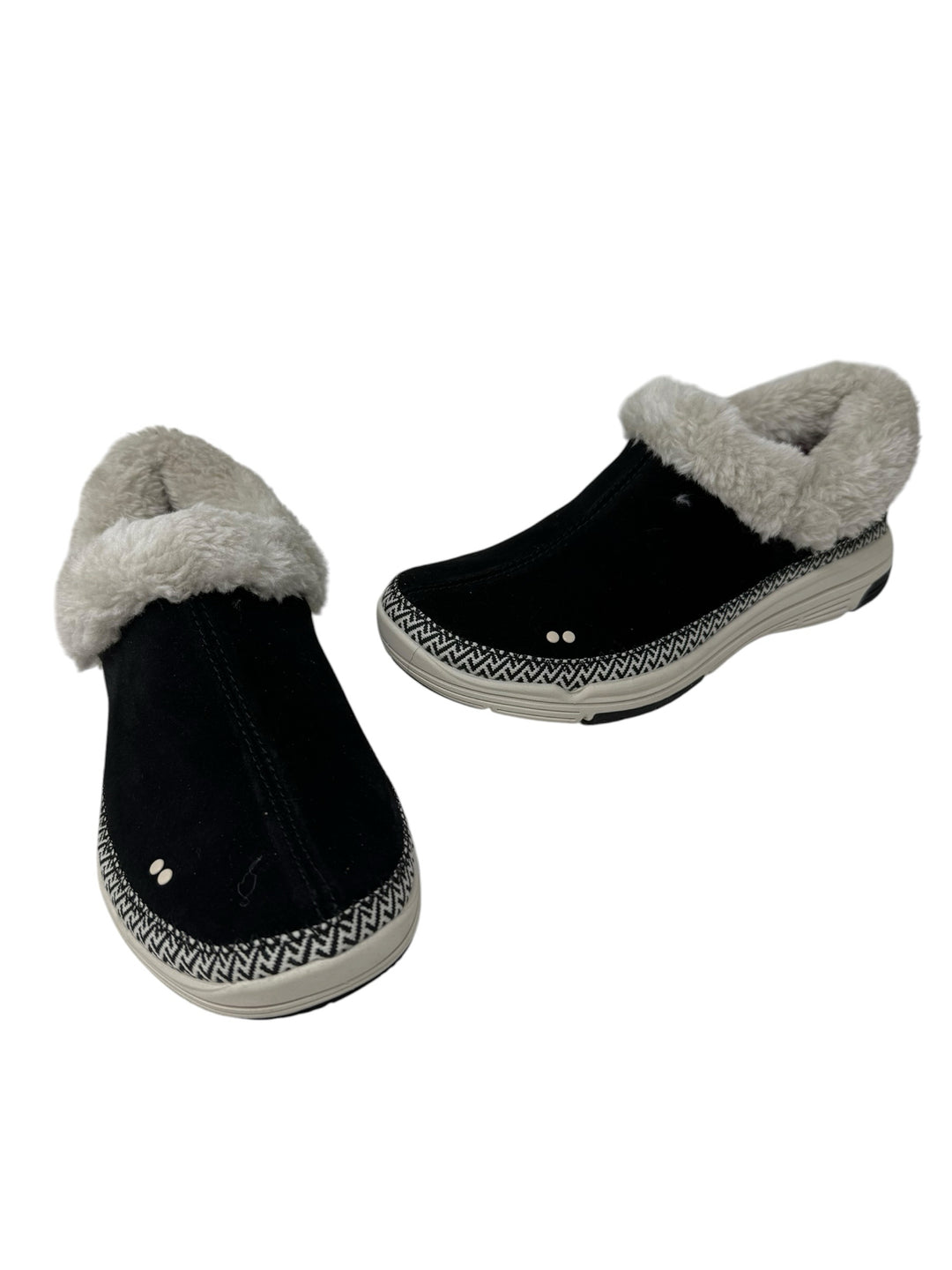 Shoe Size 7.5 RYKA Black Slippers