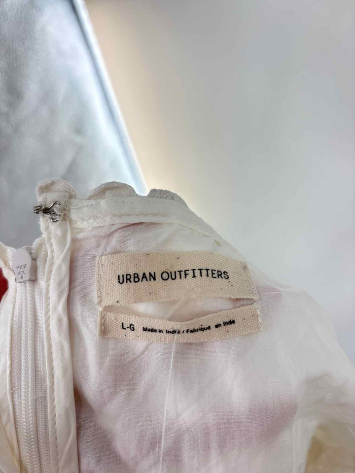 Size L URBAN OUTFITTERS Cream Dress