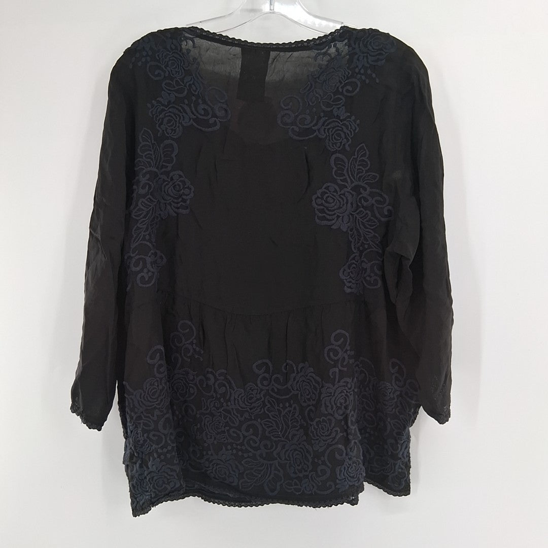 Size M Johnny Was Black Shirt