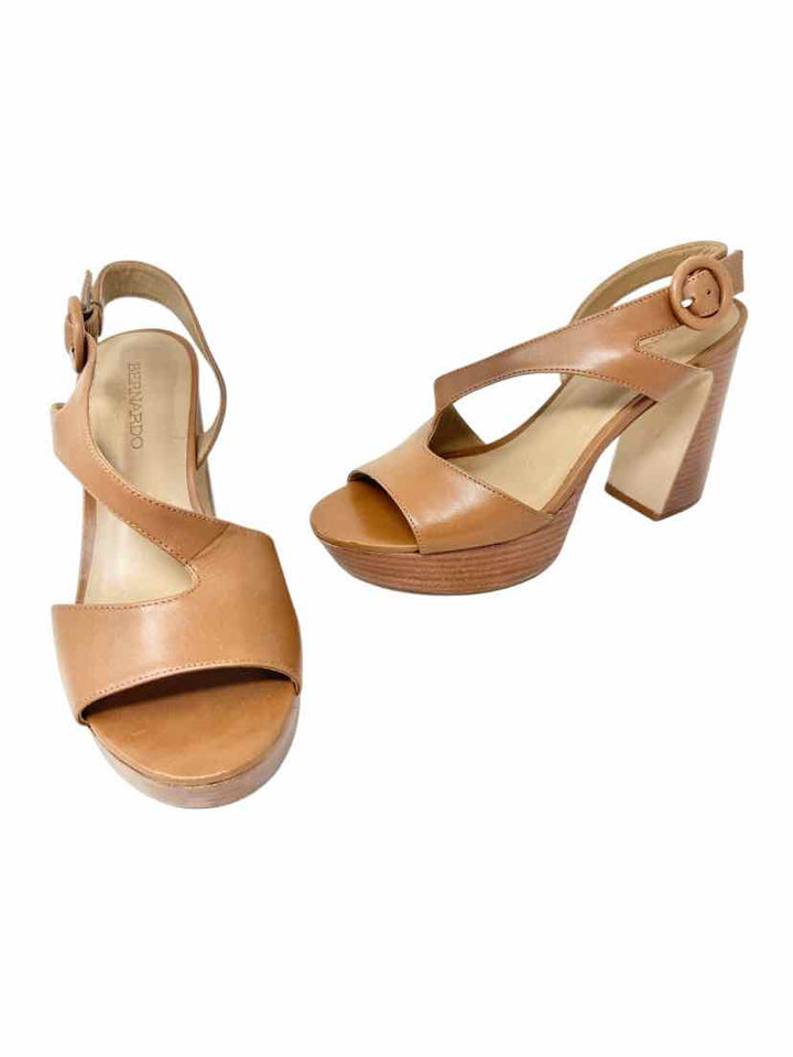 Shoe Size 7 Bernardo Brown Leather Sandals