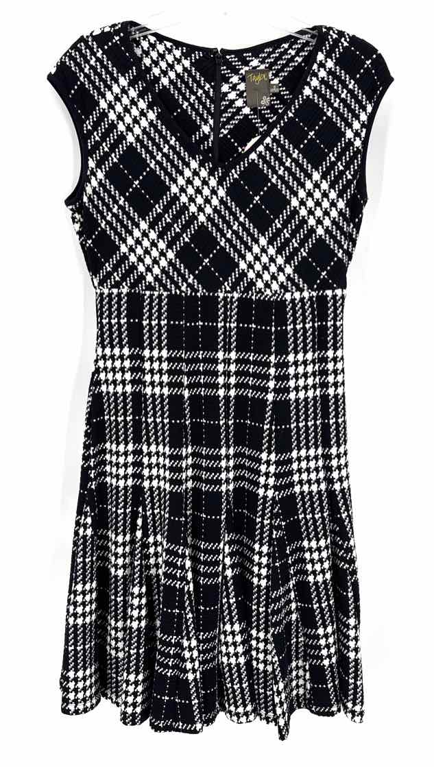 Size 8 TAYLOR Black Dress