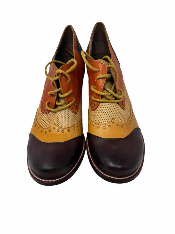 Shoe Size 40 L'ARTISTE Orange Pumps