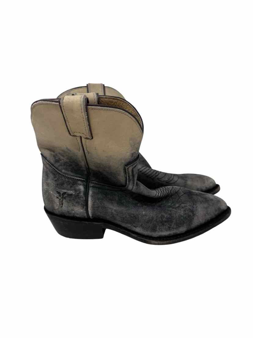 Shoe Size 8 Frye Beige Print Boots