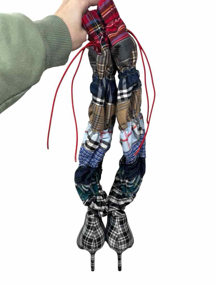 Shoe Size 8 AZALEA WANG Multi-Color Boots
