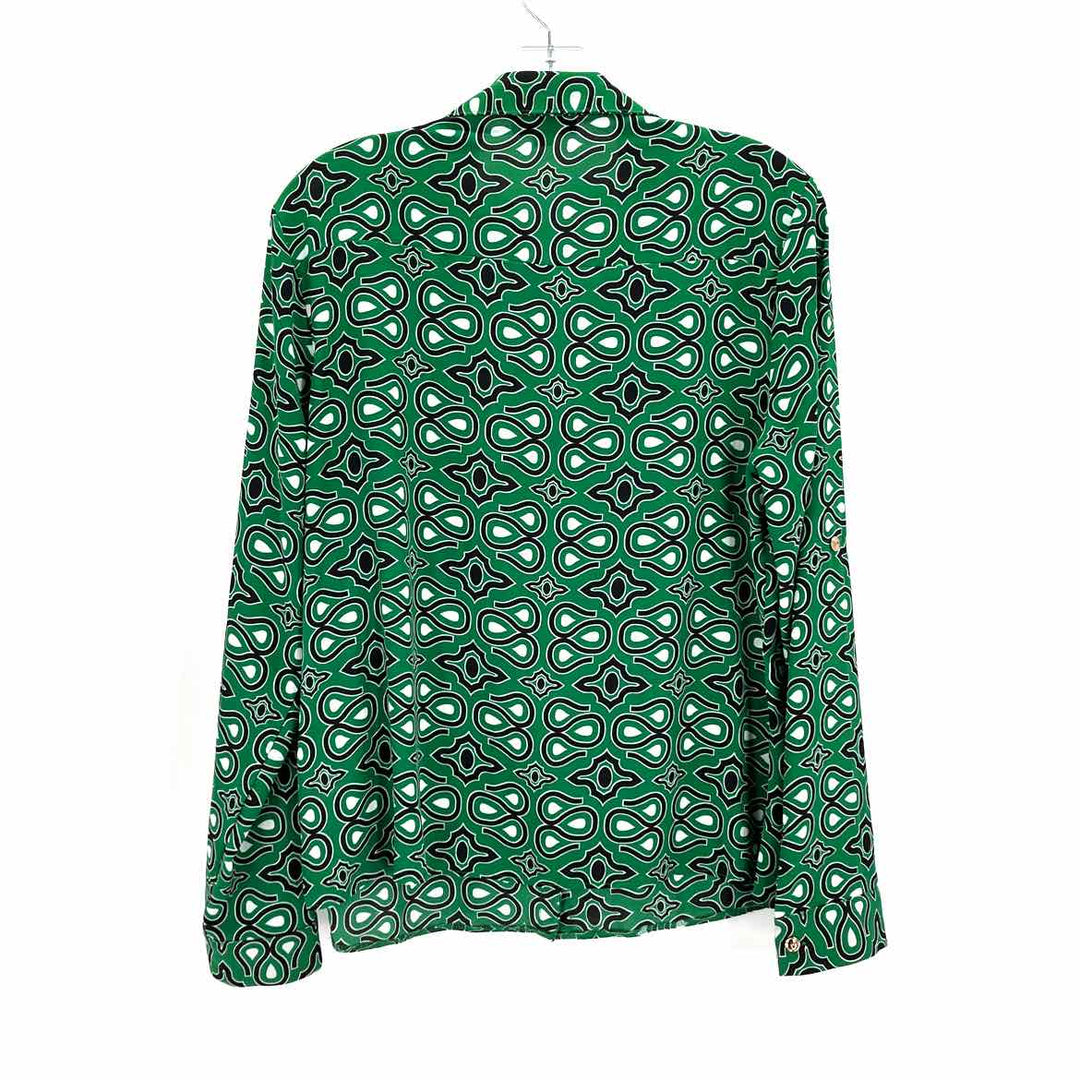 Size L Green Shirt