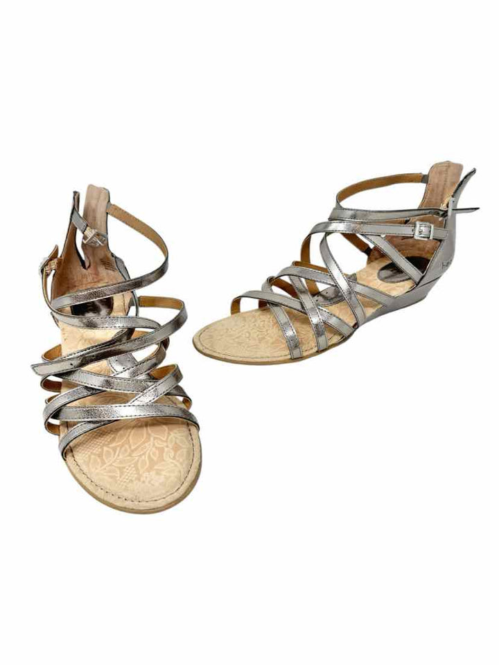 Shoe Size 10 Born Silver Leather Sandals