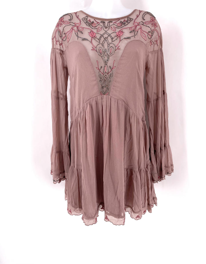 Size S FREE PEOPLE Mauve Dress