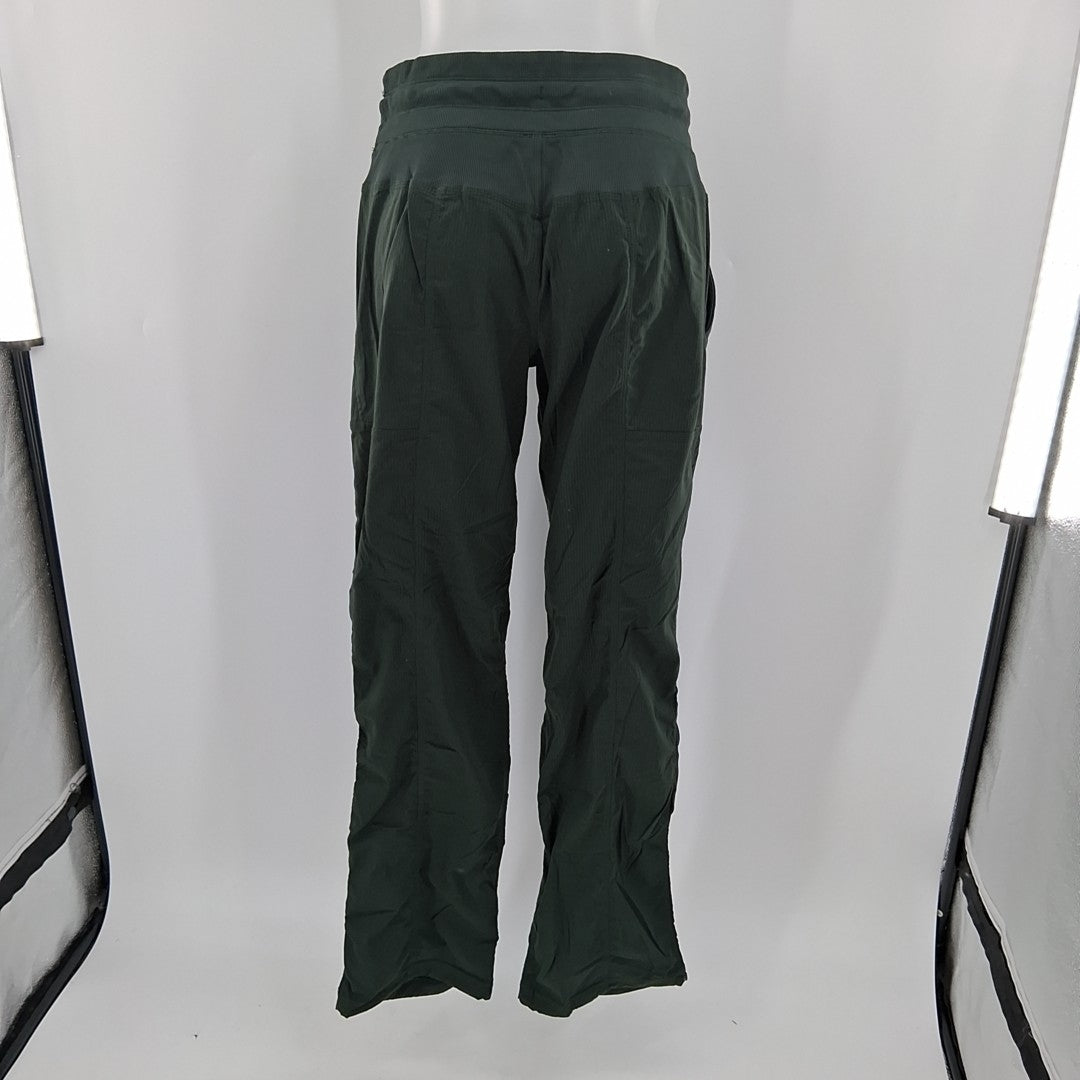 Size 6 Lululemon Green Pants