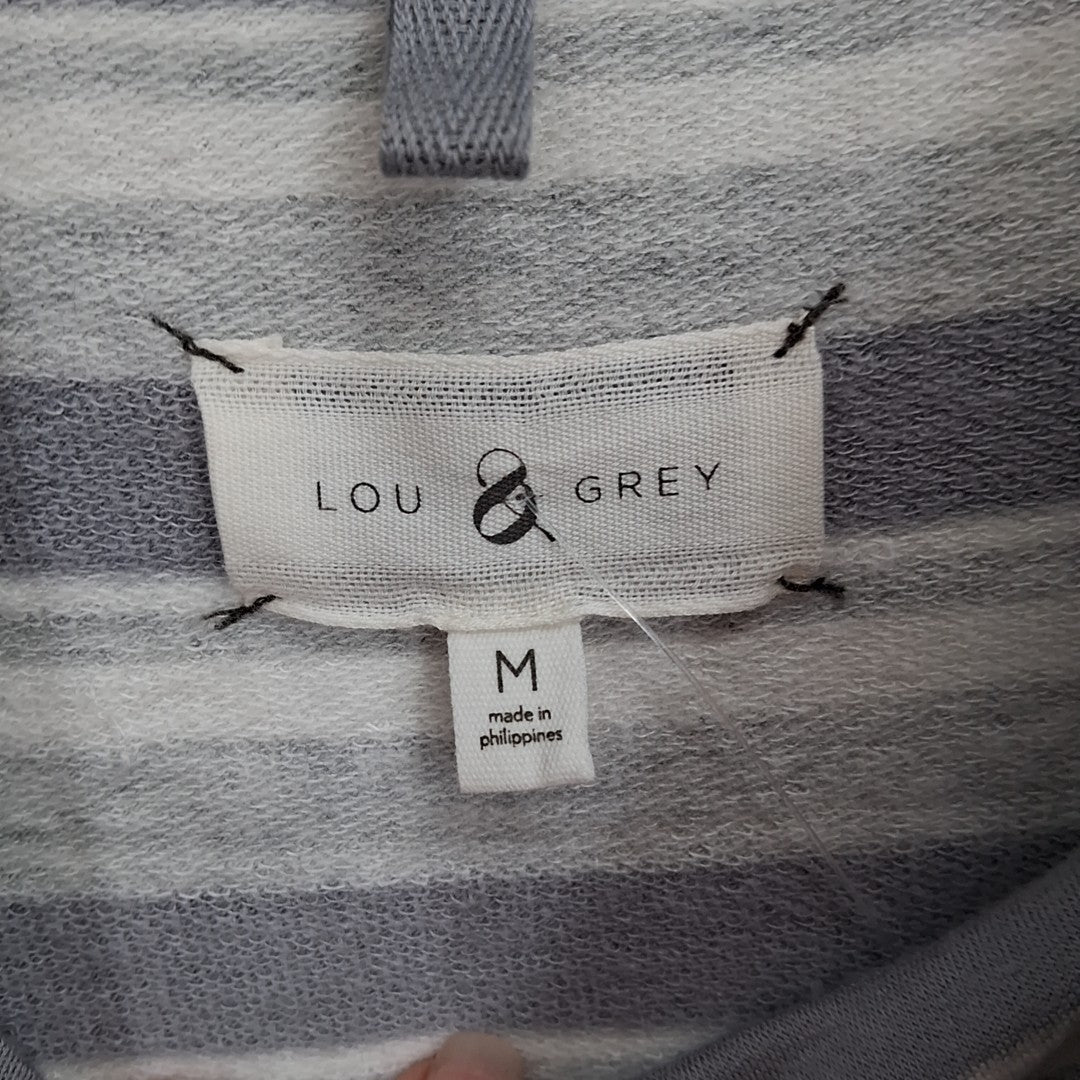 Size M Gray Sweater