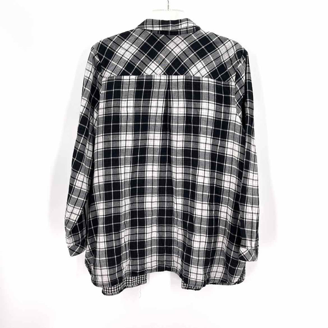 Size L J JILL Black/White Shirt