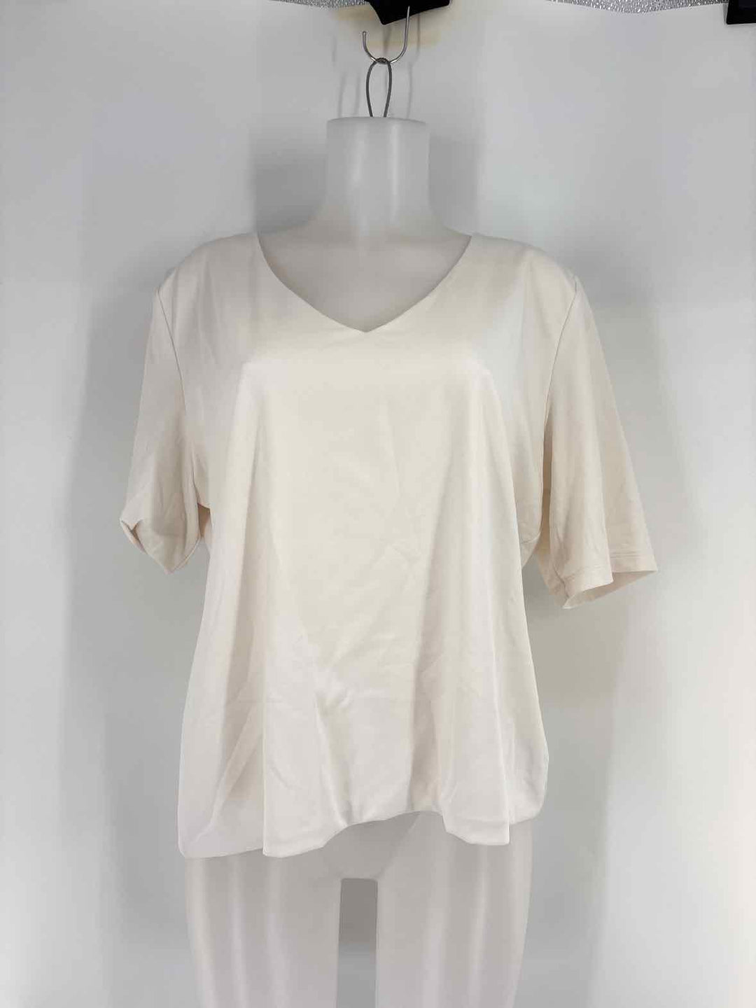 Size 3X SPANX White Shirt