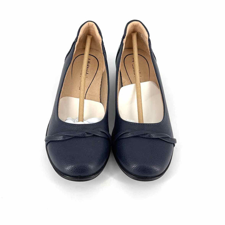 Shoe Size 7 LIFESTRIDE Navy Flats