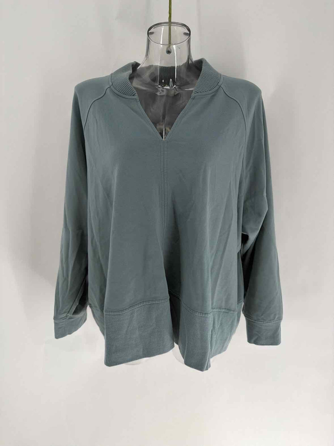 Size 3X Athleta Green Shirt