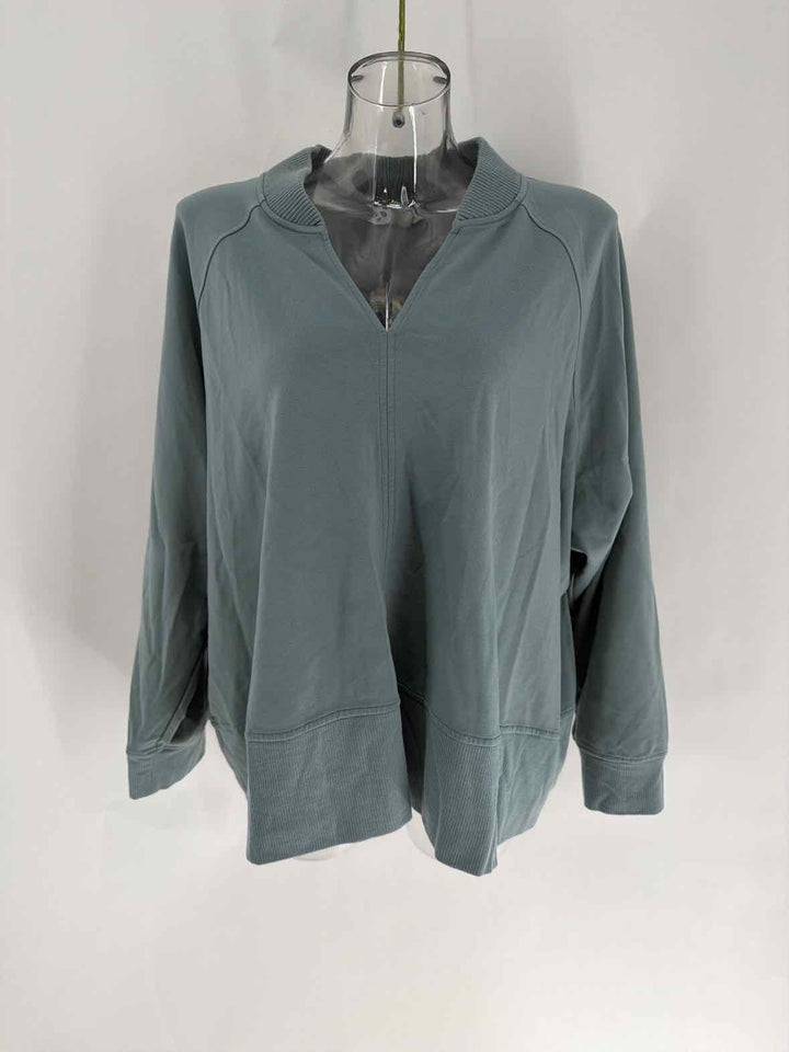 Size 3X Athleta Green Shirt