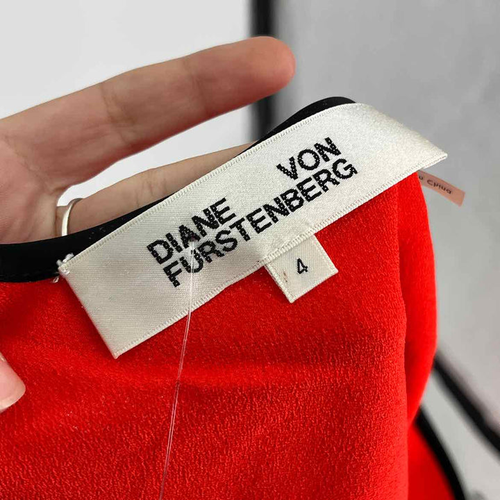 Size 4 DIANE VON FURSTENBERG Red Pants