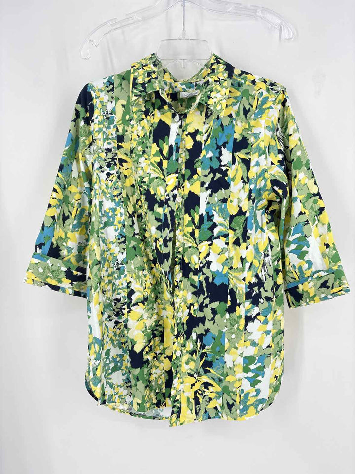 Size 8 Chico's Multi-Color Shirt