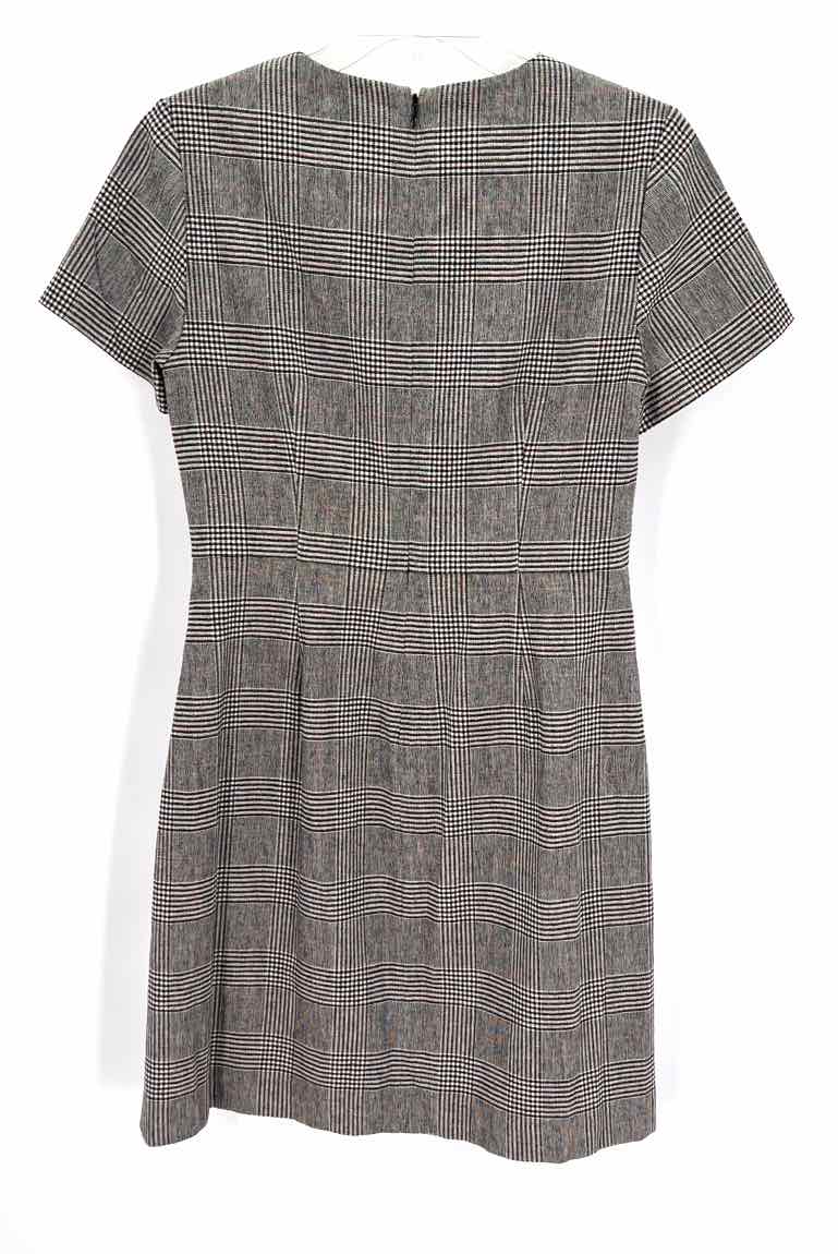 Size 4 Banana Republic Black Print Dress