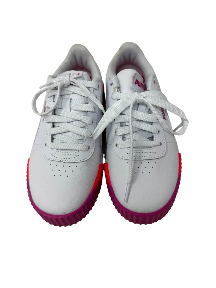Shoe Size 7 Puma White Leather Sneakers