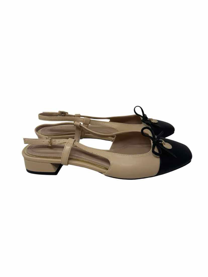 Shoe Size 8.5 KELLY & KATIE Tan Flats