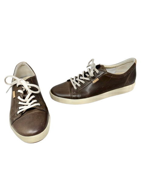 Shoe Size 40 ECCO Brown Leather Sneakers
