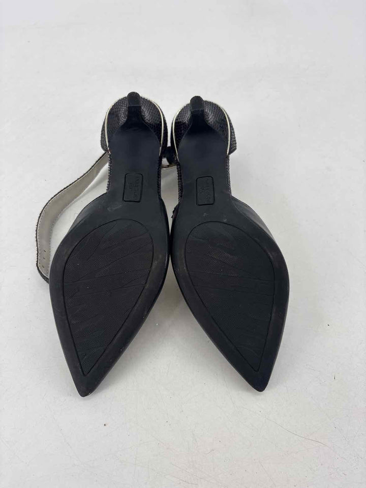 Shoe Size 9 Anne Klein Black Pumps