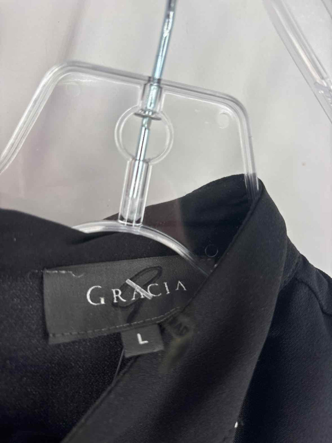Size L GRACIA Black Shirt